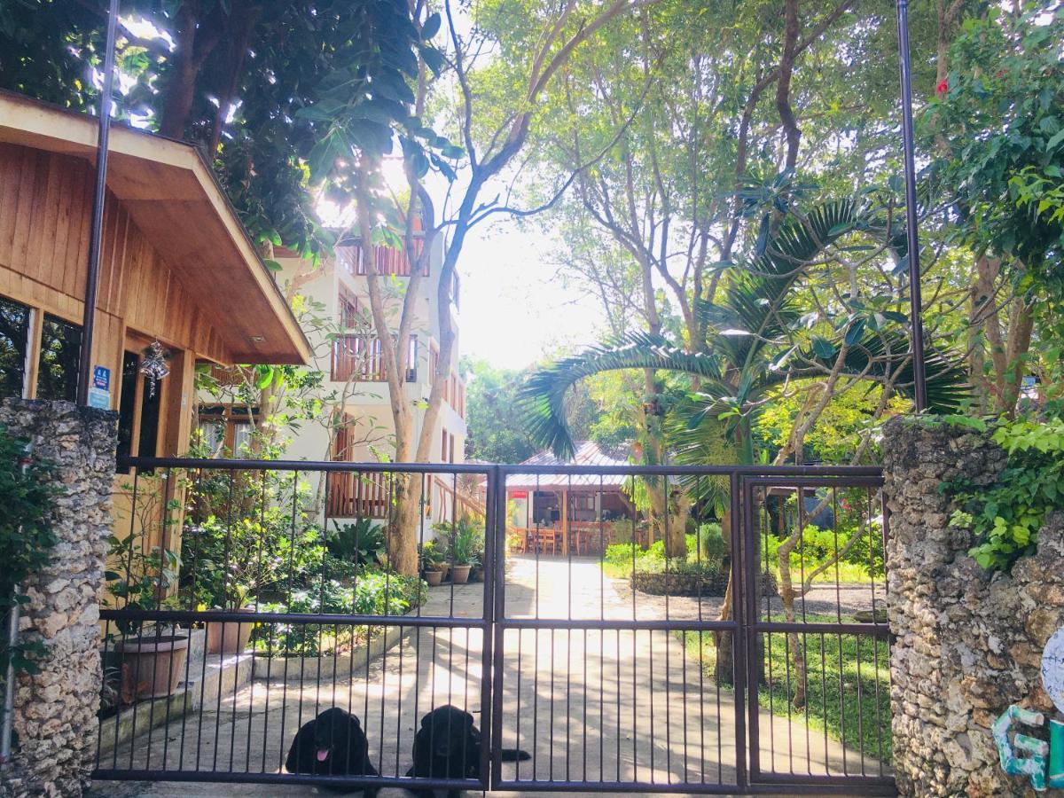 Pahiluna Guesthouse Panglao Zewnętrze zdjęcie