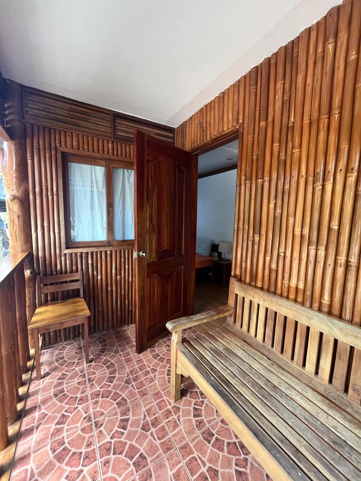 Pahiluna Guesthouse Panglao Zewnętrze zdjęcie