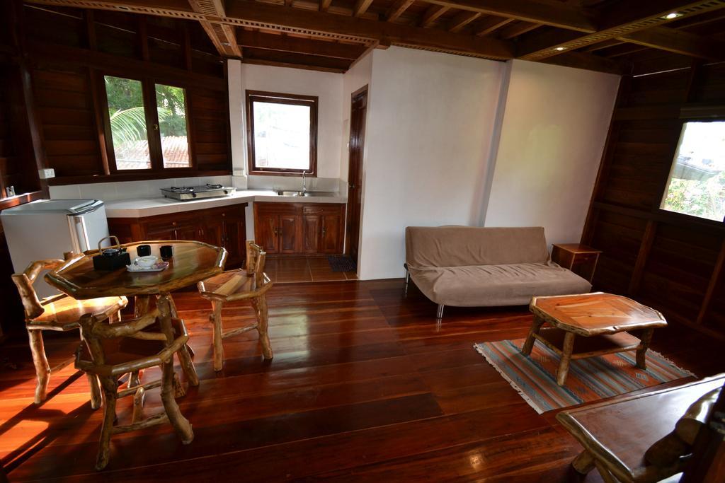 Pahiluna Guesthouse Panglao Zewnętrze zdjęcie